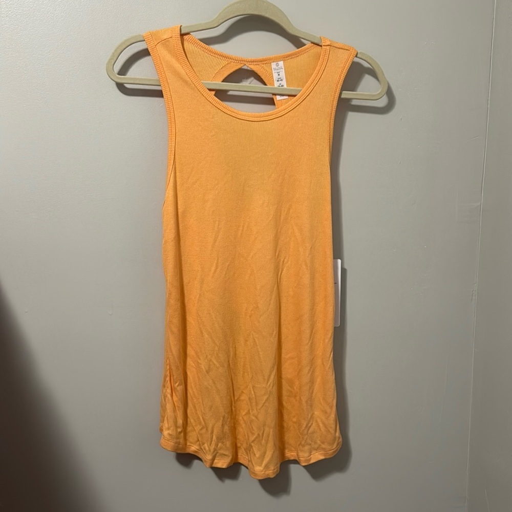 NWT! Balance Collection Brenna Singlet (Apricot‎ Nectar)